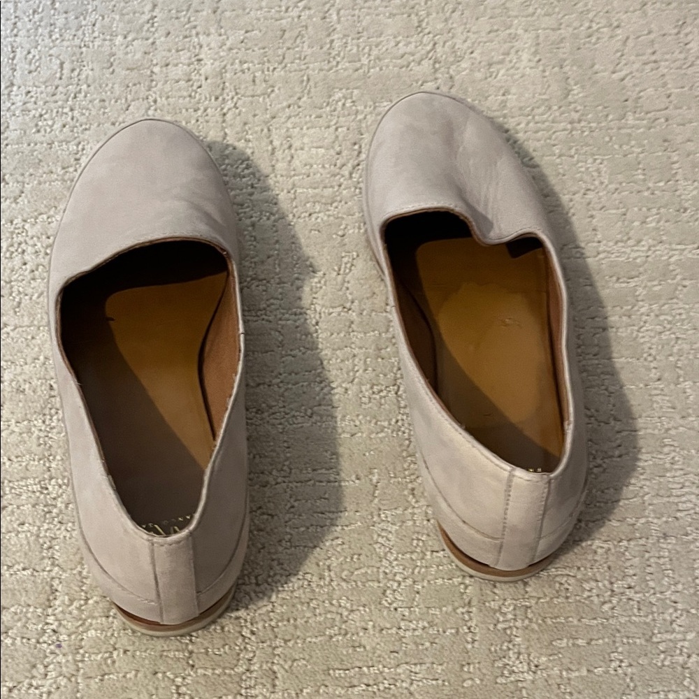 Sarto Women's beige Loafers size 9M - Picture 4 of 5